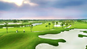 Vinpearl Golf Royal Island – Kiệt tác sân golf đẳng cấp tại Vinhomes Royal Island