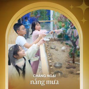 Trẻ em được học tập và trải nghiệm với vườn thú trong nhà tại Vincom Mega Mall Vũ Yên chẳng ngại nắng mưa