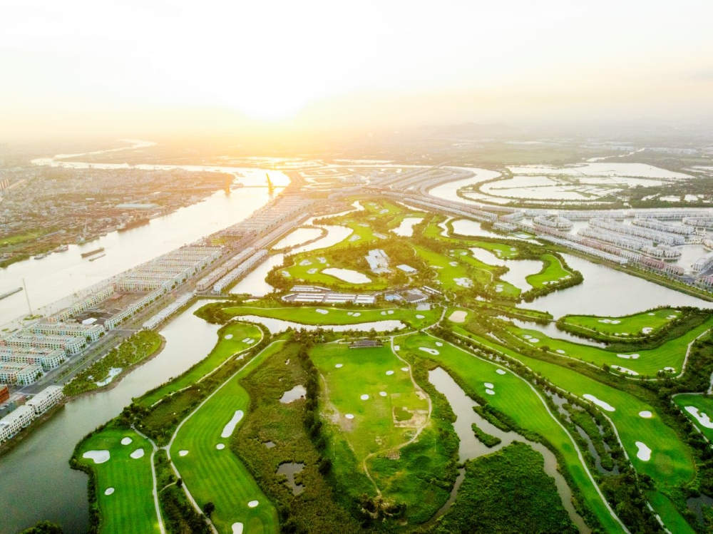 Đặc quyền nghỉ dưỡng tại Vinhomes Royal Island giữa thiên nhiên sông nước