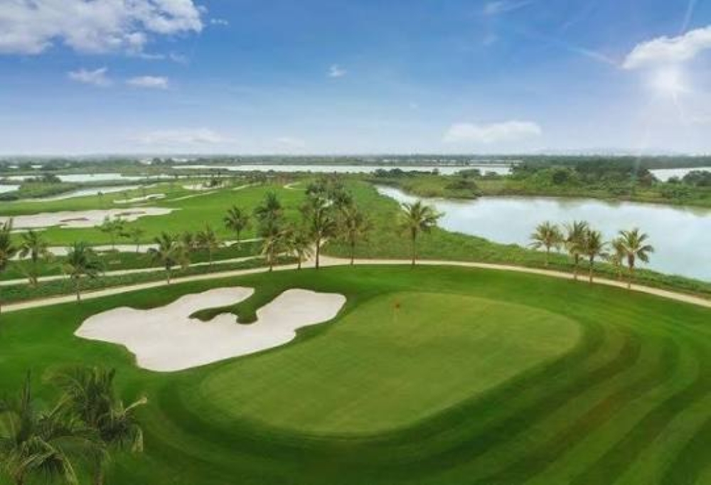 Sân golf 36 hố tại Vinhomes Royal Island sở hữu quy mô lên tới 160 ha Sân golf 36 hố tại Vinhomes Royal Island sở hữu quy mô lên tới 160 ha